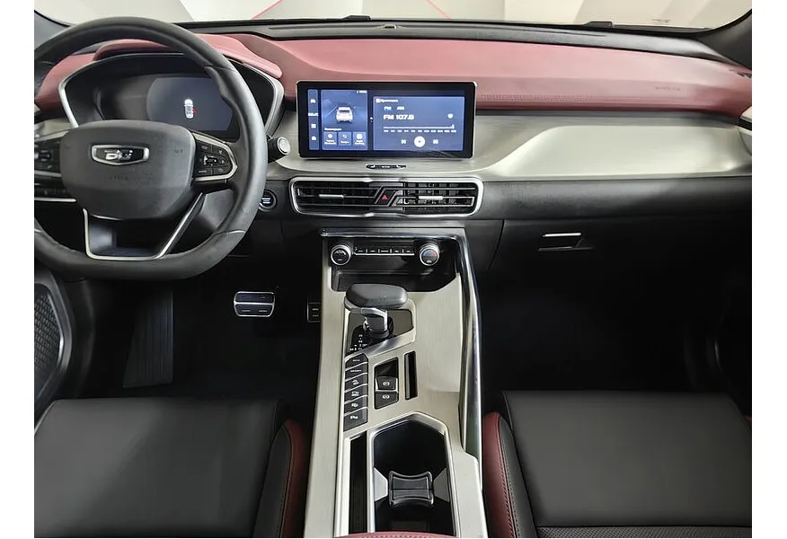 Belgee X50 1.5T 7DCT 2WD (150 л.с.) Prestige Серебристый в АВИЛОН. Слайд №10