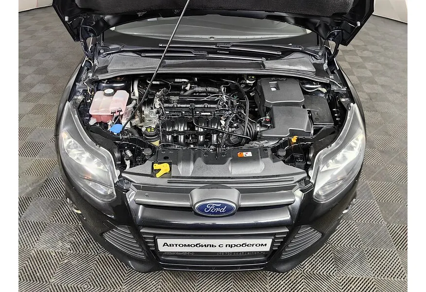 Ford Focus 1.6 Ti-VCT PowerShift (105 л.с.) SPECIAL EDITION Черный в АВИЛОН. Слайд №10