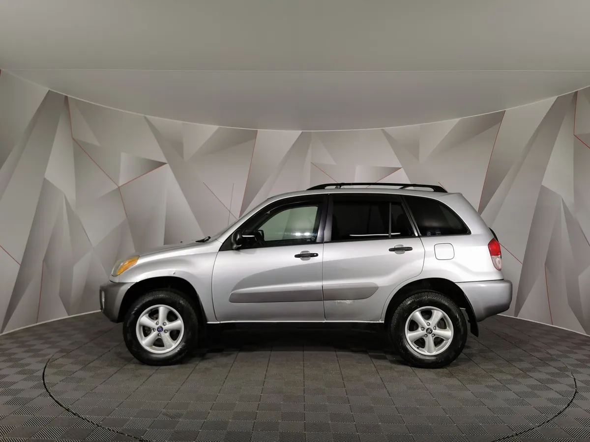 Toyota RAV4 2.0 AT AWD (150 л.с.) Серебристый в АВИЛОН. Слайд №5
