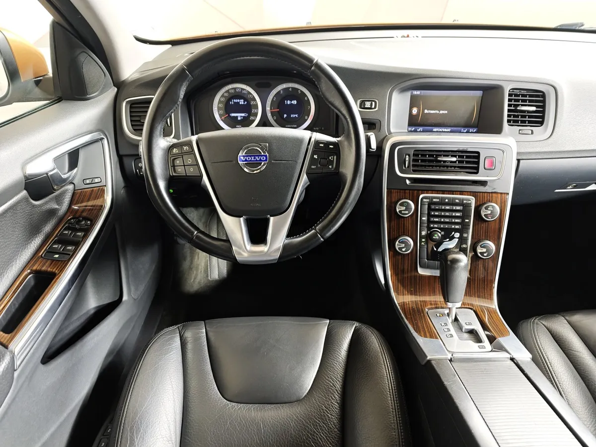 Volvo S60 2.0T Turbo Powershift (203 л.с.) Summum Золотой в АВИЛОН. Слайд №20