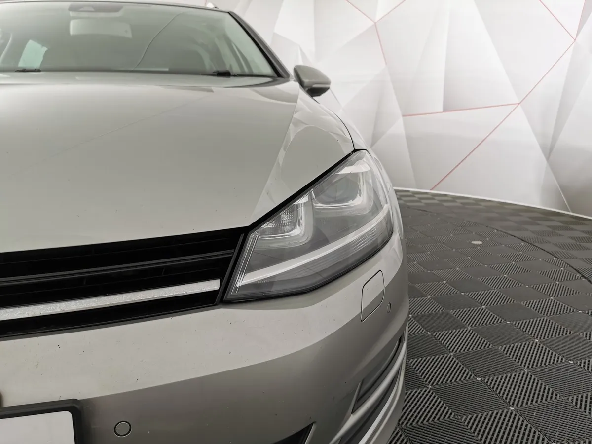 Volkswagen Golf 1.4 TSI BlueMotion DSG (140 л.с.) Highline Серый в АВИЛОН. Слайд №10