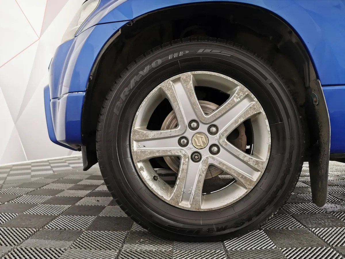 Suzuki Grand Vitara 2.0 AT (140 л.с.) Голубой в АВИЛОН. Слайд №9