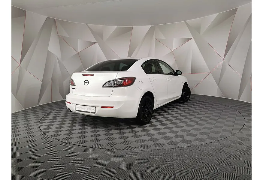 АВИЛОН - Mazda 3 1.6 AT (105 л.с.) Белый - slide 7