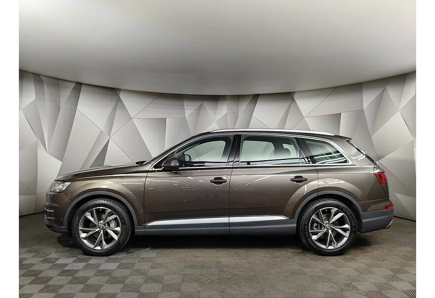 Audi Q7 3.0 TDI Tiptronic quattro (249 л.с.) Коричневый в АВИЛОН. Слайд №5
