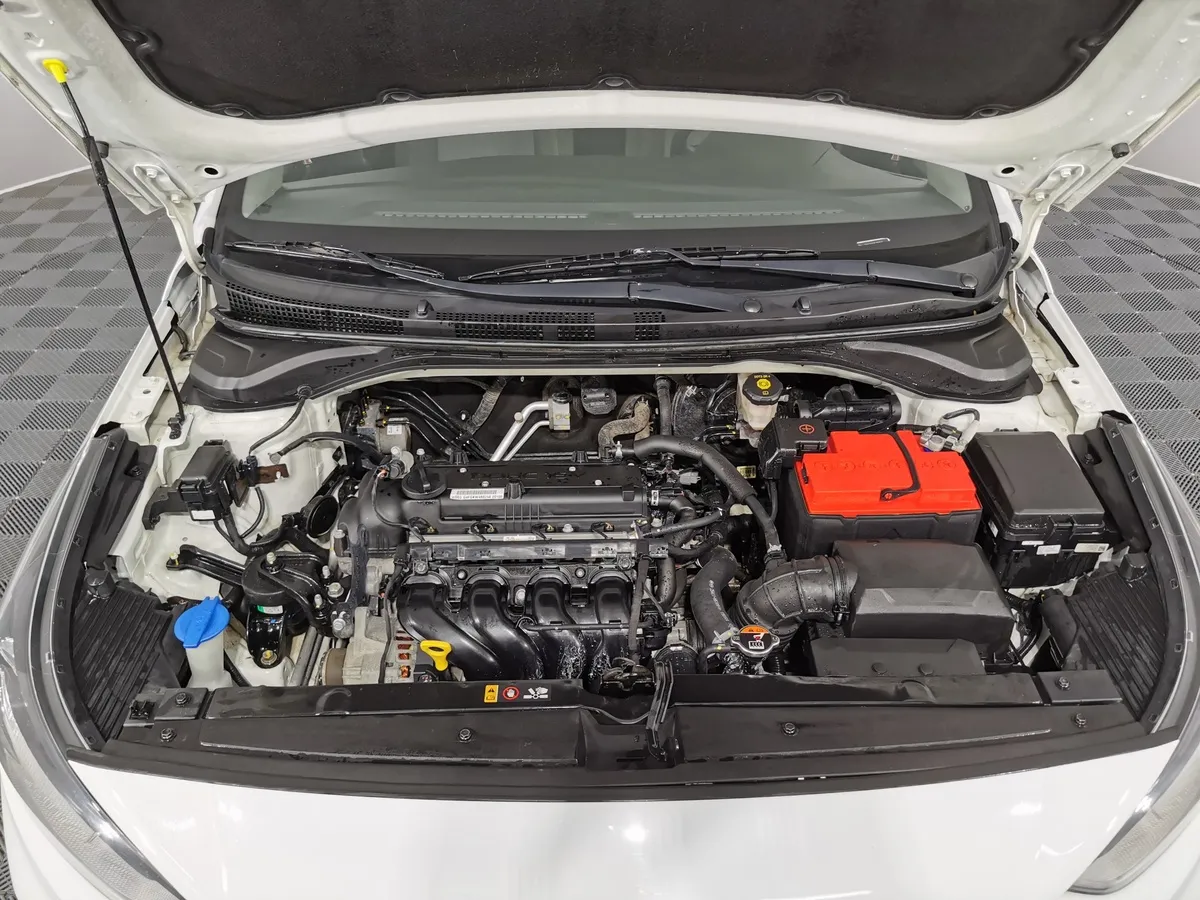 Hyundai Solaris 1.6 AT (123 л.с.) Super Series Белый в АВИЛОН. Слайд №11