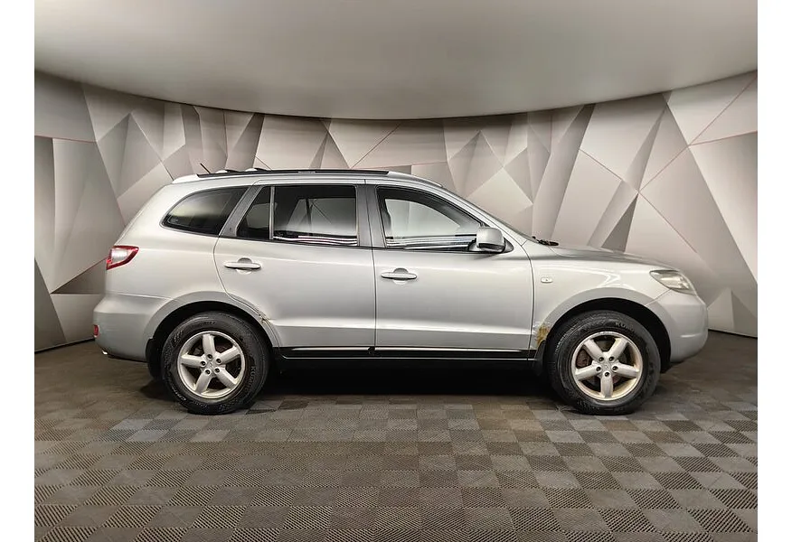 LIVE. Слайд №4