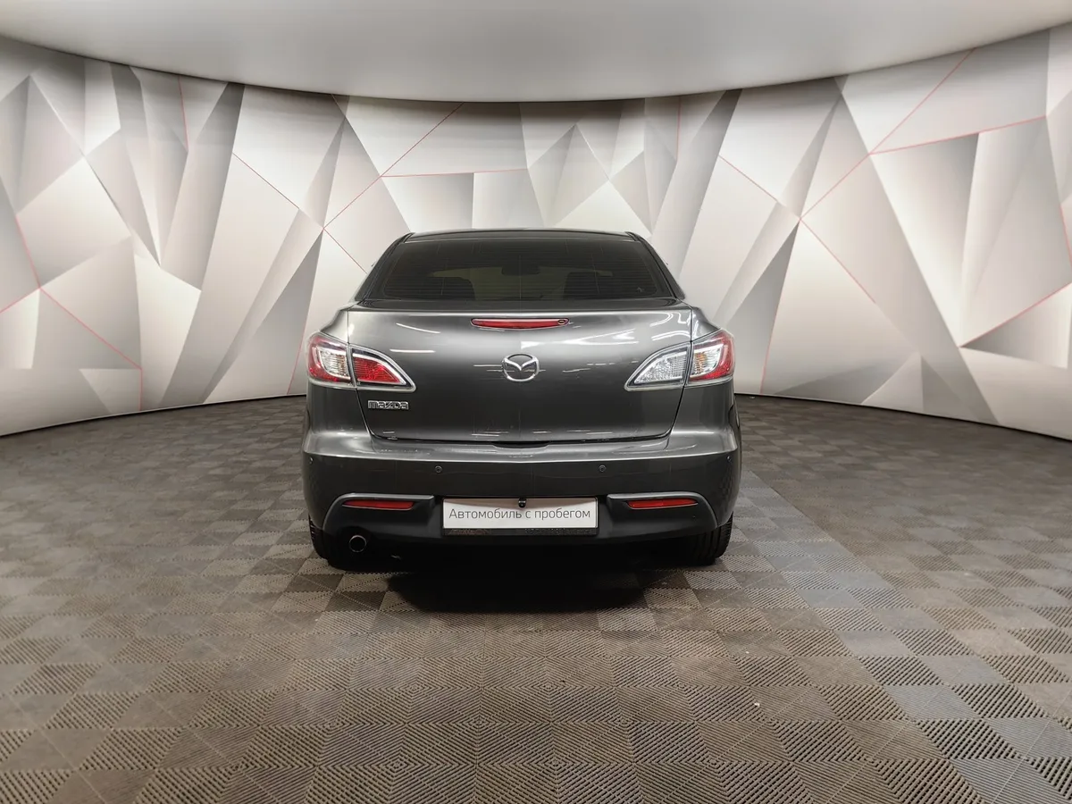 Mazda 3 1.6 AT (105 л.с.) Серый в АВИЛОН. Слайд №8