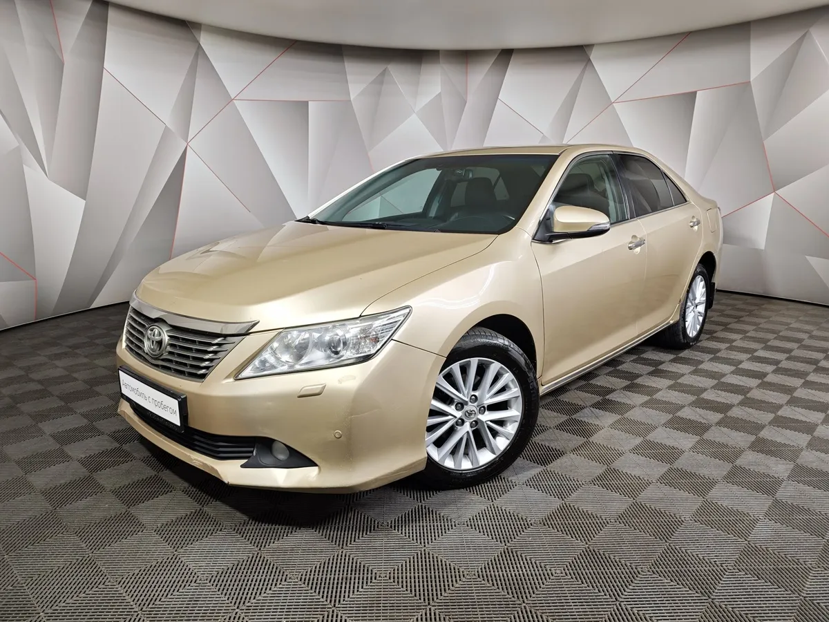 АВИЛОН - Toyota Camry 2.5 AT (181 л.с.) Бежевый - slide 10152991