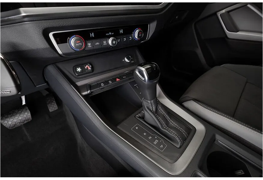 LIVE. Слайд №12