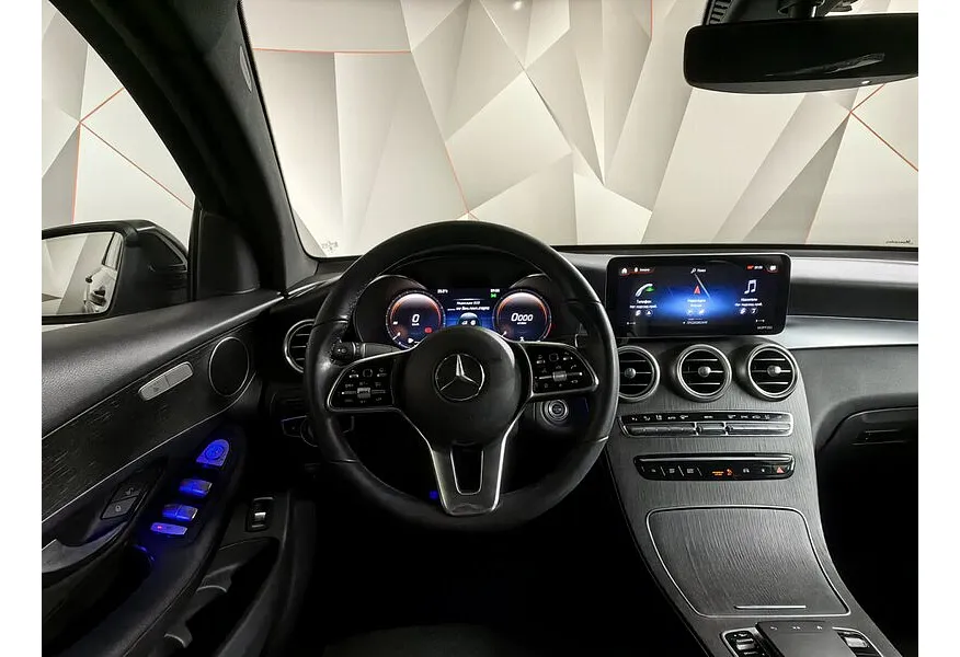 Mercedes-Benz GLC Купе 220 d 9G-TRONIC 4MATIC (194 л.с.) Premium Черный в АВИЛОН. Слайд №20