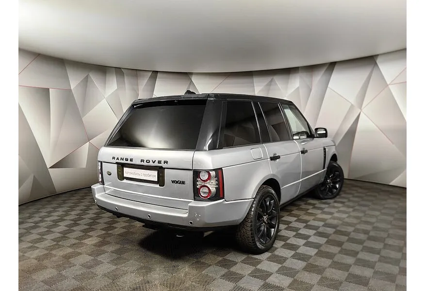 Land Rover Range Rover 3.6 TD AT (271 л.с.) Серебристый в АВИЛОН. Слайд №2