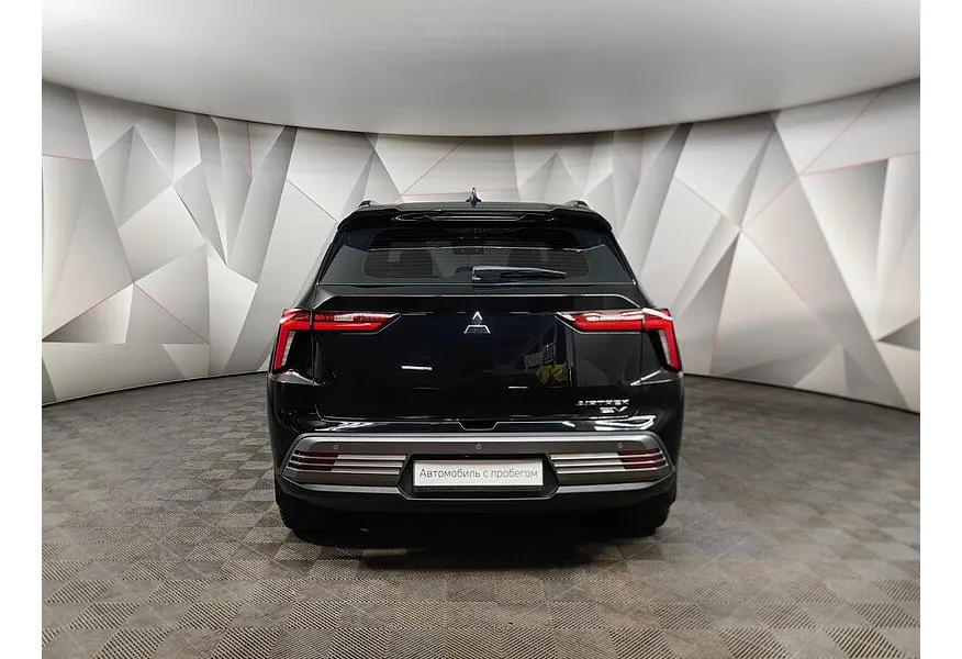 Mitsubishi Airtrek AT FWD (224 л.с.) Черный в АВИЛОН. Слайд №8