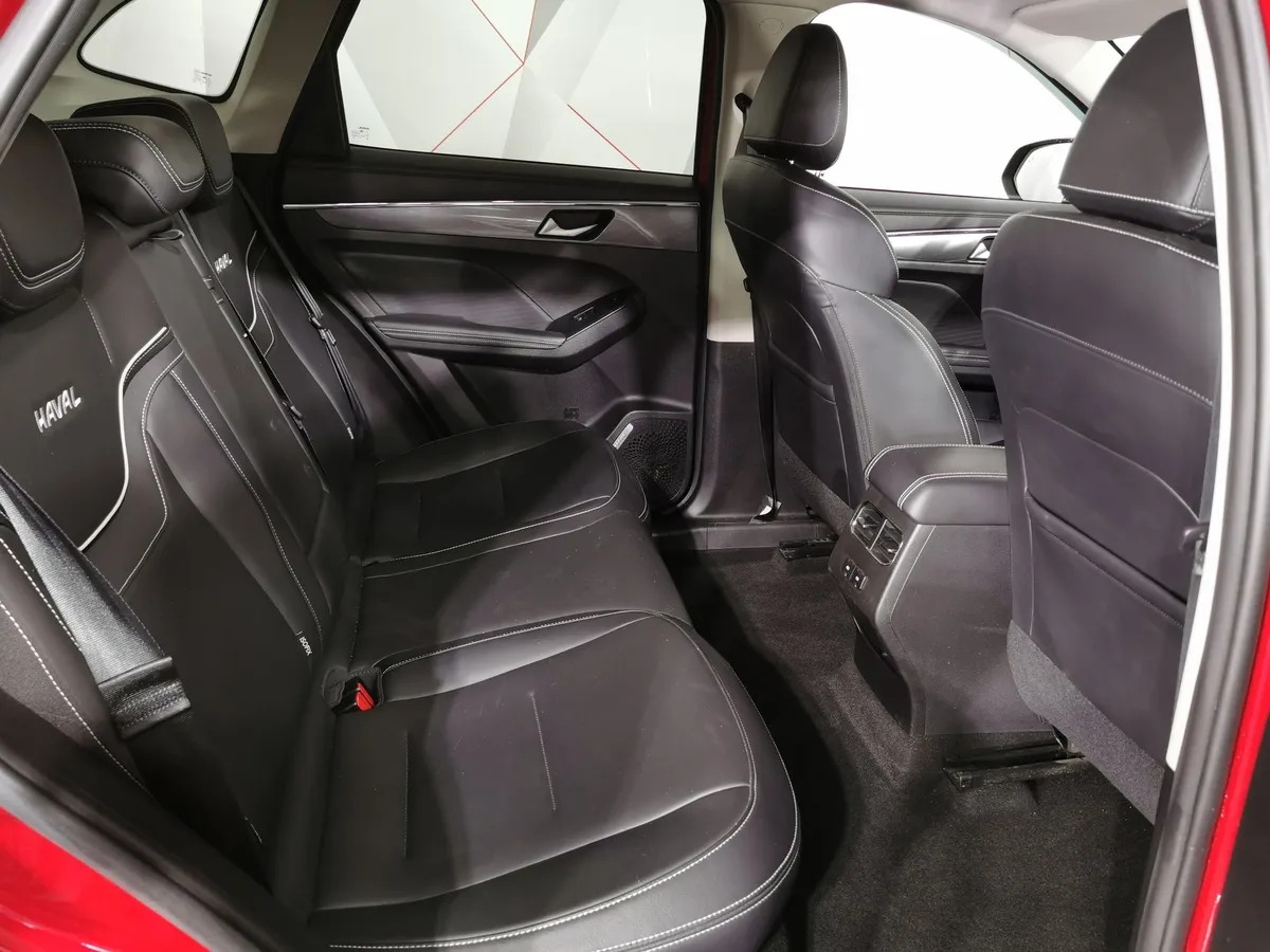 Haval Jolion 1.5 DCT (143 л.с.) Premium Красный в АВИЛОН. Слайд №15