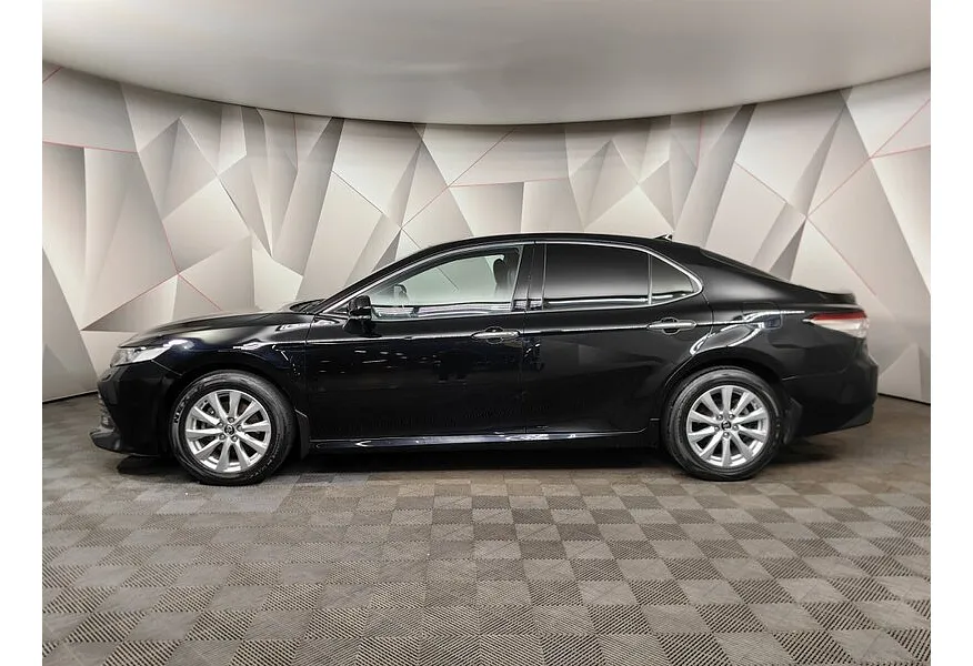 Toyota Camry 2.5 AT (181 л.с.) Стандарт Черный в АВИЛОН. Слайд №3