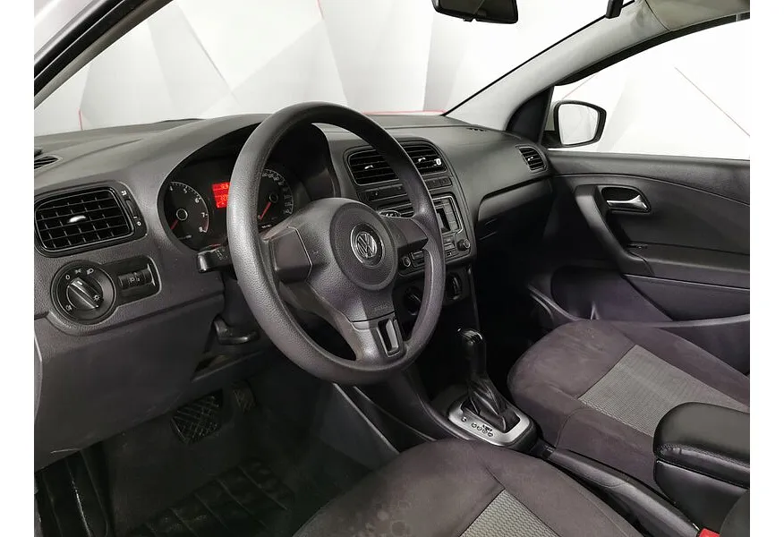 Volkswagen Polo 1.6 Tiptronic (105 л.с.) Comfortline Белый в АВИЛОН. Слайд №19