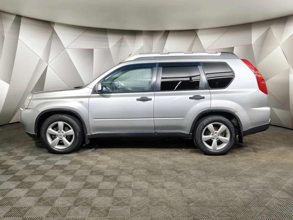 Nissan X-Trail 2.0 CVT AWD (141 л.с.) Серебристый в АВИЛОН. Слайд №4