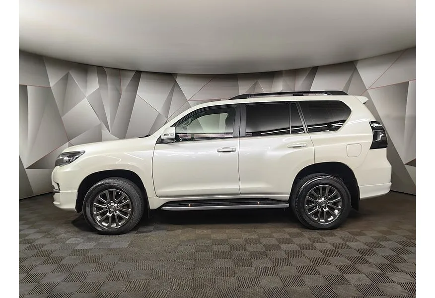 АВИЛОН - Toyota Land Cruiser Prado 2.8 D AT 4WD (5 мест) (177 л.с.) Комфорт Белый - slide 2