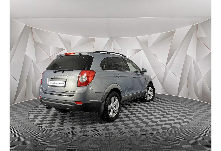 Chevrolet Captiva 2.2 TD AT (5 мест) (184 л.с.) Серый в АВИЛОН. Слайд №2