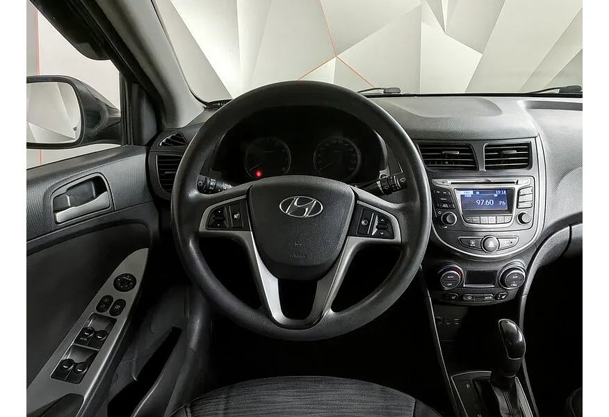 LIVE. Слайд №15