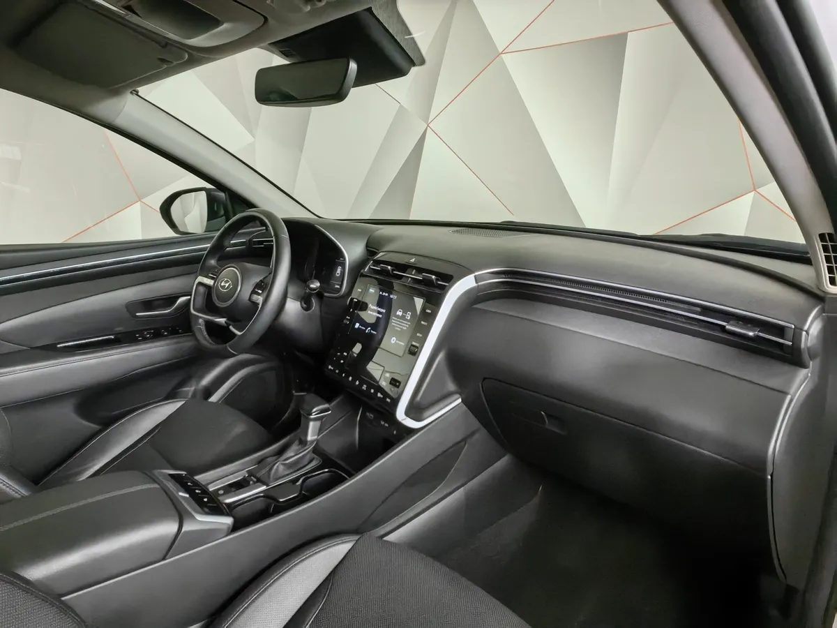 Hyundai Tucson 2.0 AT 4WD (150 л.с.) Comfort Белый в АВИЛОН. Слайд №13
