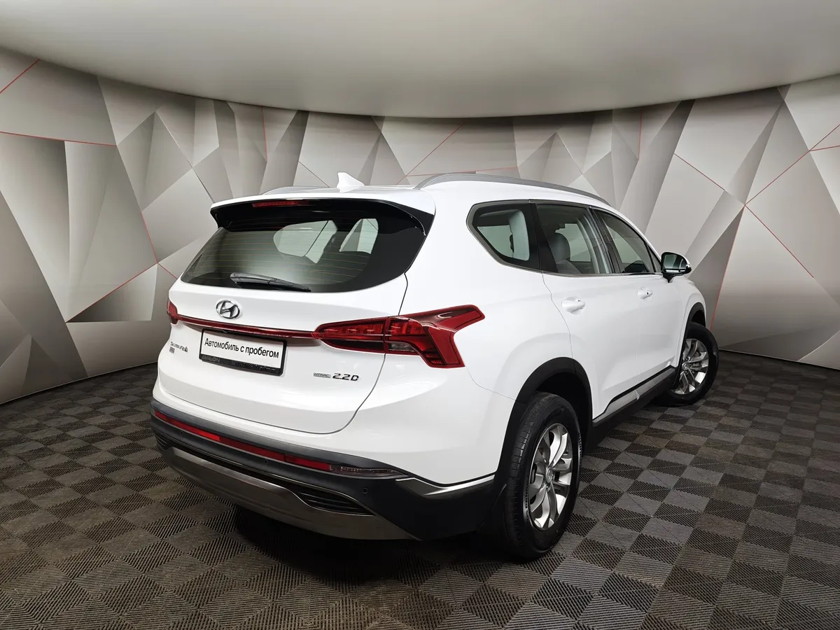 Hyundai Santa Fe 2.2 CRDi AWD 8AT (200 л.с.) Lifestyle Белый в АВИЛОН. Слайд №2