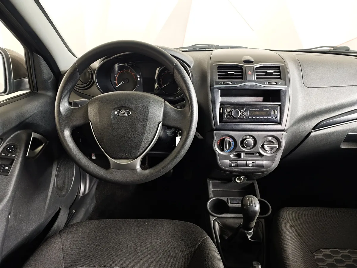 ВАЗ (Lada) Granta 1.6 MT (90 л.с.) Comfort Коричневый в АВИЛОН. Слайд №18