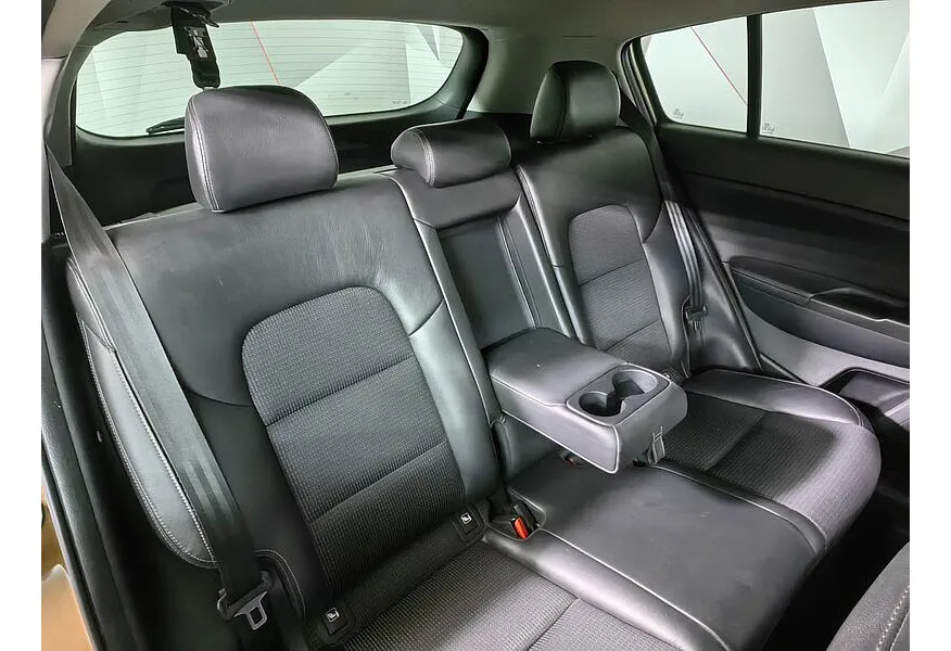 Kia Sportage 2.0 AT 4WD (150 л.с.) Prestige Коричневый в АВИЛОН. Слайд №17