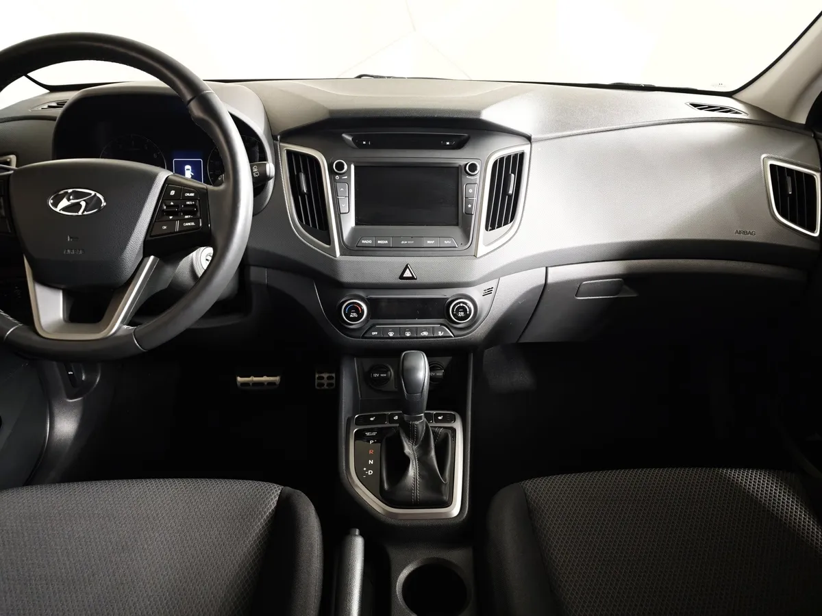 Hyundai Creta 2.0 AT (149 л.с.) Travel Черный в АВИЛОН. Слайд №15