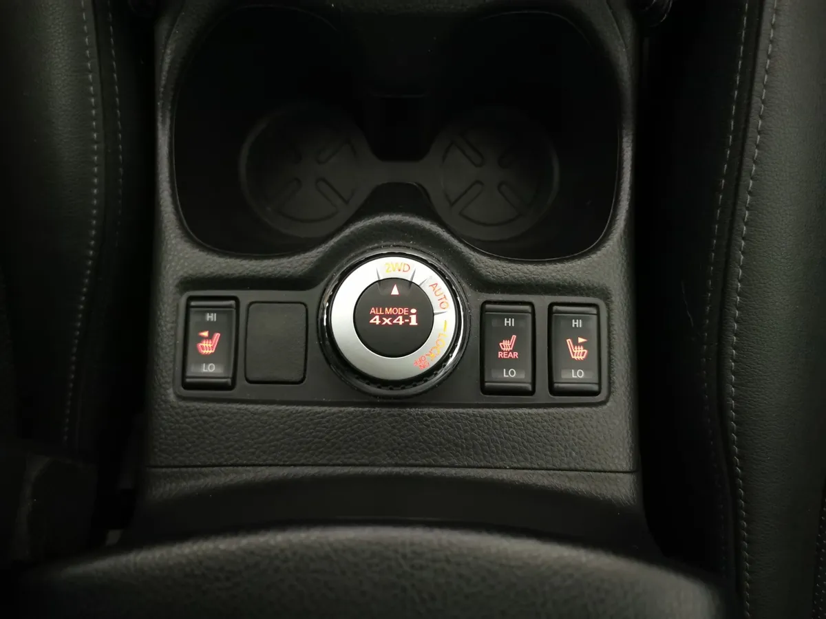 Nissan Qashqai 2.0 CVT AWD (144 л.с.) LE+ Белый в АВИЛОН. Слайд №21