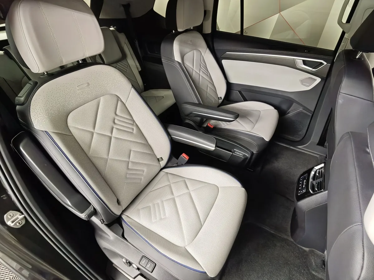Volkswagen Talagon 2.0 7DSG AWD (272 л.с.) Flagship Shengjing Черный в АВИЛОН. Слайд №16