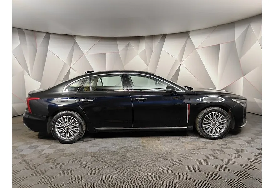 Hongqi H5 2.0 AT (218 л.с.) Comfort Plus Черный в АВИЛОН. Слайд №6