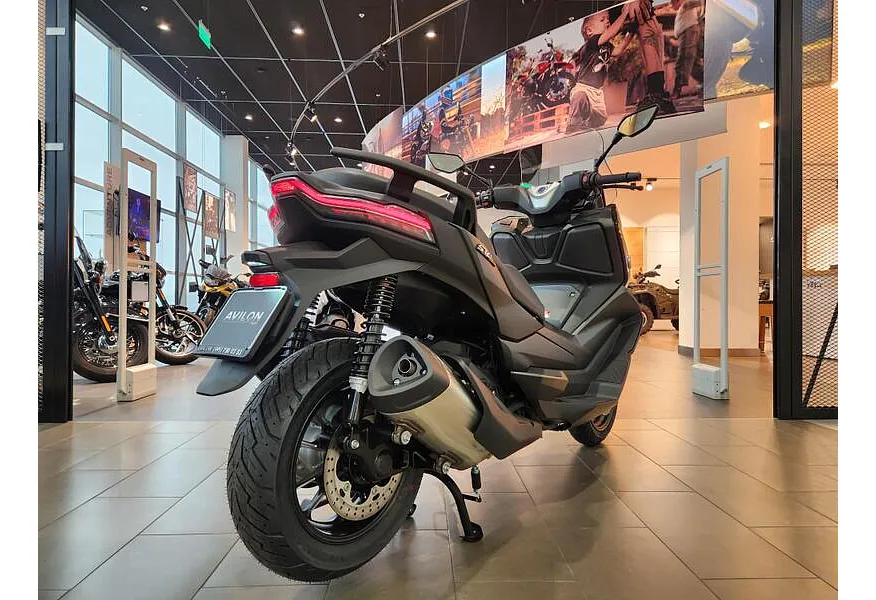 АВИЛОН - VOGE SR4 Max 350 см³ (28 л.с.) (28) 350 Черный - slide 7