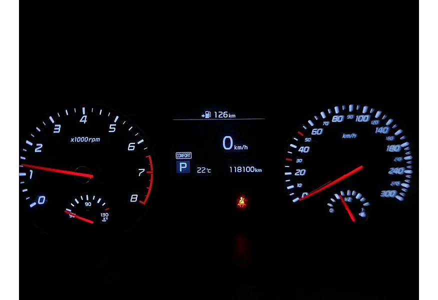 Kia Stinger 2.0 AT AWD (247 л.с.) Prestige Белый в АВИЛОН. Слайд №18