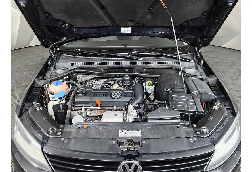 Volkswagen Jetta 1.4 TSI DSG (122 л.с.) Trendline (Локальная сборка) Черный в АВИЛОН. Слайд №11