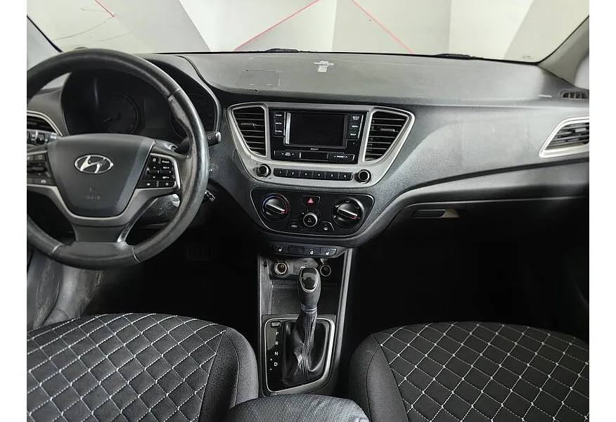 Hyundai Solaris 1.6 AT (123 л.с.) Active Plus Белый в АВИЛОН. Слайд №12