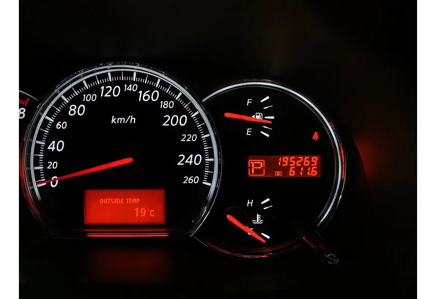 Nissan Teana 2.5 Xtronic AWD (167 л.с.) Красный в АВИЛОН. Слайд №17