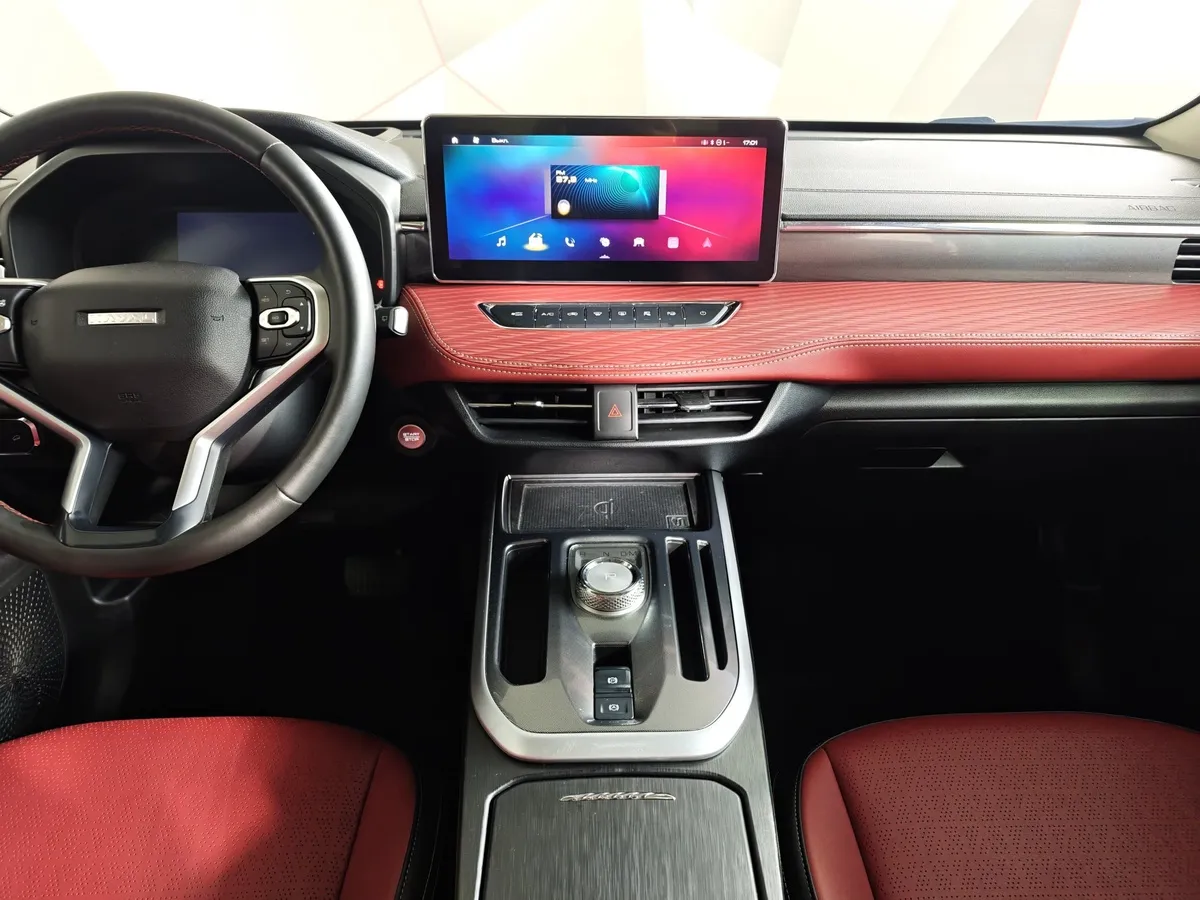 Haval Jolion 1.5 DCT 4WD (150 л.с.) Tech Plus Черный в АВИЛОН. Слайд №14