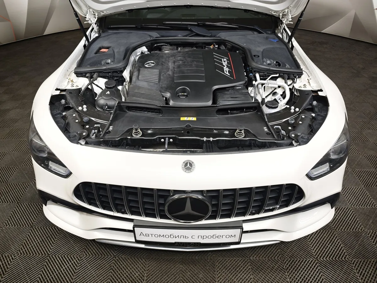 Mercedes-Benz AMG GT 43 4MATIC SPEEDSHIFT TCT 9G (367 л.с.) Особая серия Белый в АВИЛОН. Слайд №11