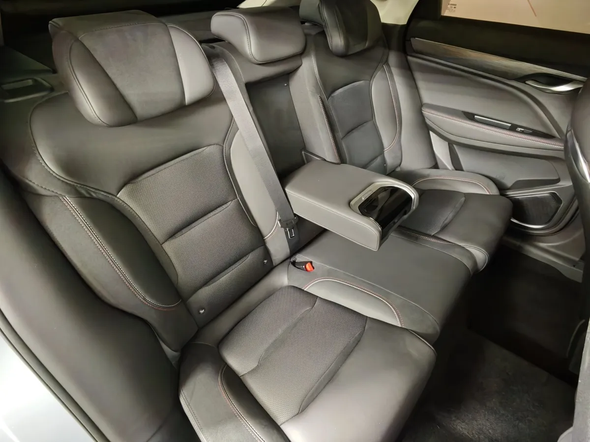 Geely Tugella 2.0 AT AWD (238 л.с.) Flagship Серый в АВИЛОН. Слайд №16