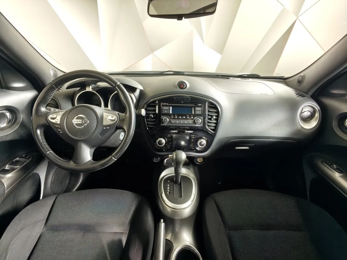 Nissan Juke 1.6 CVT (117 л.с.) Серый в АВИЛОН. Слайд №14