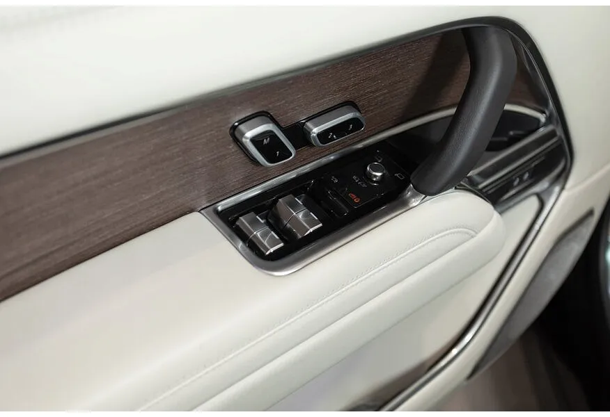 Land Rover Range Rover 3.0 D350 AT AWD (350 л.с.) Autobiography Черный в АВИЛОН. Слайд №15