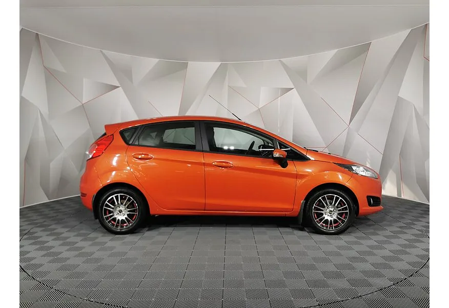 АВИЛОН - Ford Fiesta 1.6 Ti-VCT PowerShift (105 л.с.) Titanium Оранжевый - slide 1