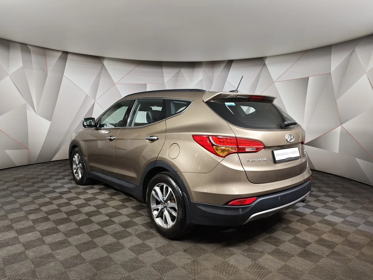 Hyundai Santa Fe 2.2 CRDi AT 4WD (197 л.с.) Коричневый в АВИЛОН. Слайд №4