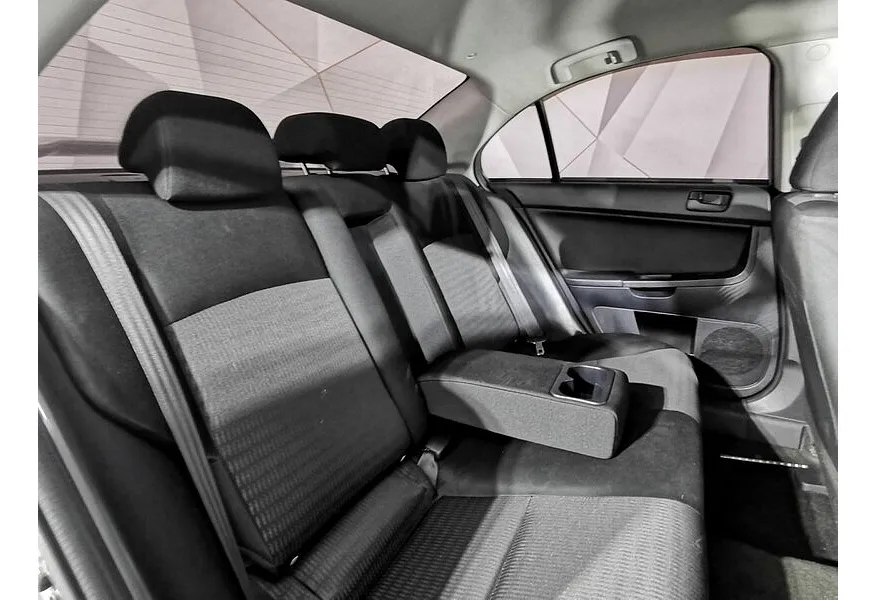 Mitsubishi Lancer 1.6 AT (117 л.с.) Серебристый в АВИЛОН. Слайд №16