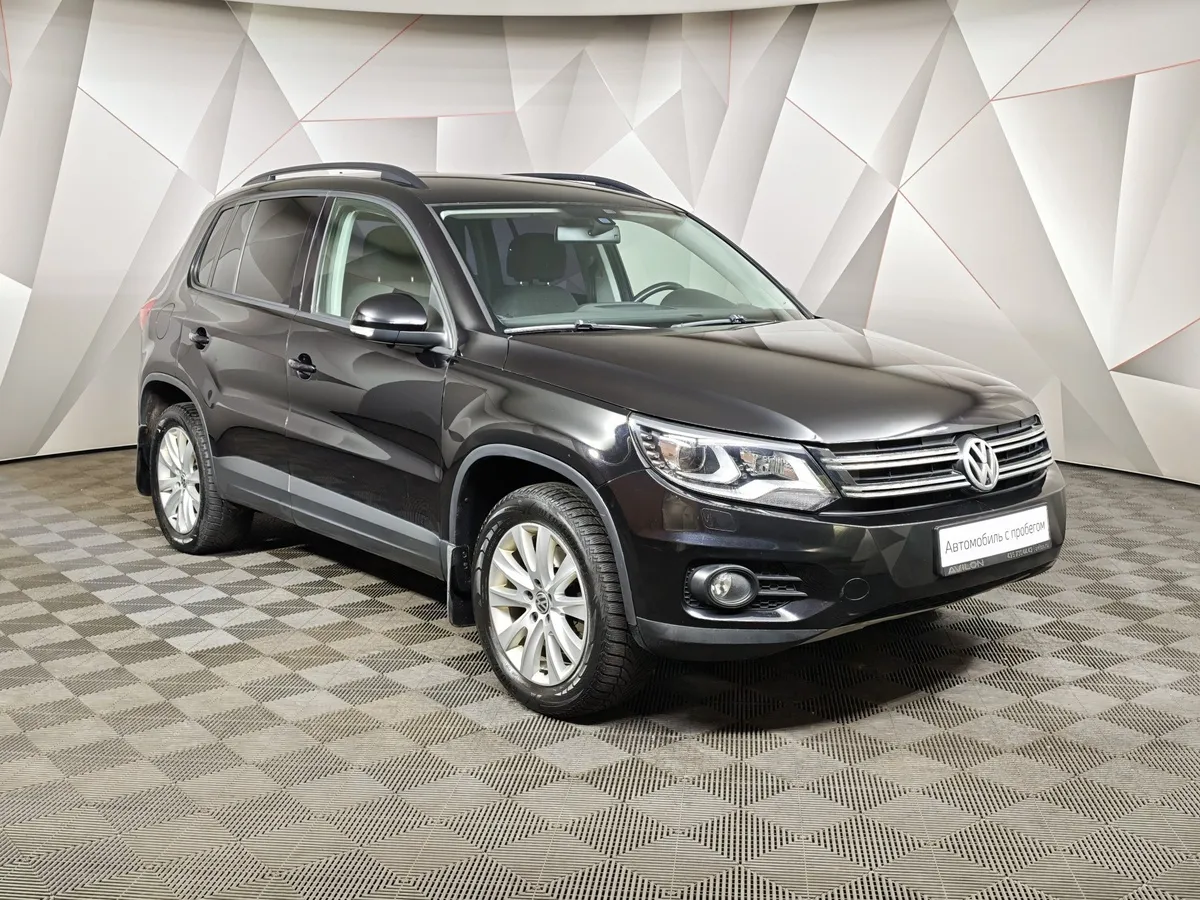 Volkswagen Tiguan 2.0 TSI 4Motion AT (170 л.с.) Track & Field Черный в АВИЛОН. Слайд №3