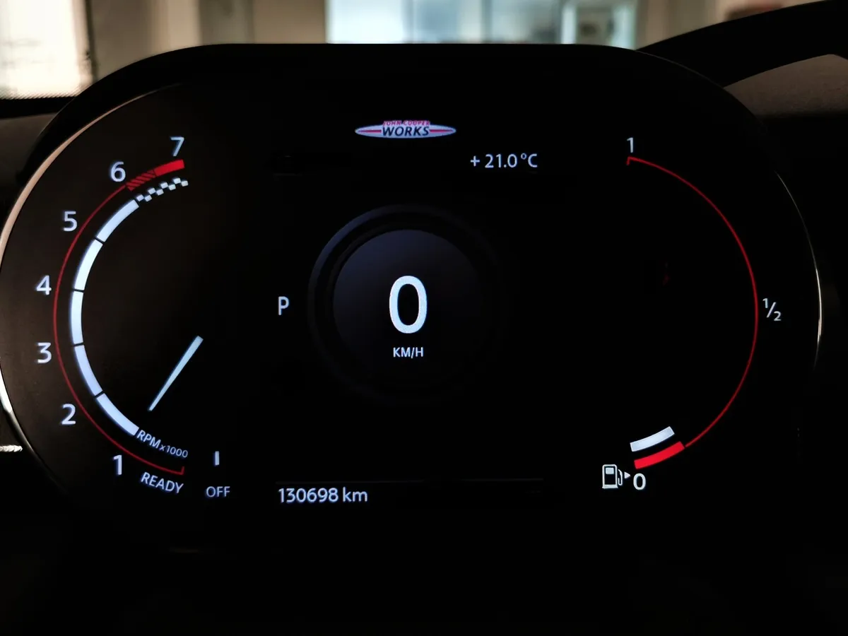 MINI 3 двери JCW 2.0 MT (231 л.с.) Оранжевый в АВИЛОН. Слайд №13