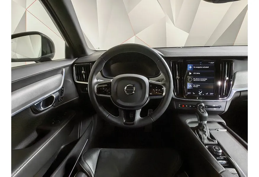 Volvo S90 2.0 T5 Drive-E AT (249 л.с.) R-Design Черный в АВИЛОН. Слайд №20