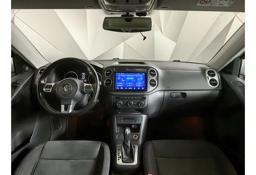 Volkswagen Tiguan 2.0 TSI 4Motion AT (180 л.с.) Sport&Style Белый в АВИЛОН. Слайд №13