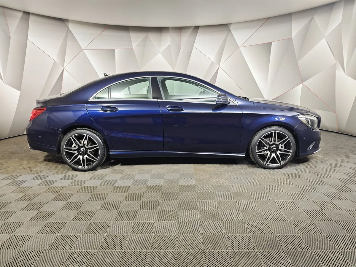 Mercedes-Benz CLA CLA 200 7G-DCT (156 л.с.) Sport Синий в АВИЛОН. Слайд №6