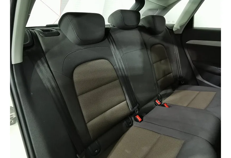 АВИЛОН - Audi Q3 2.0 TFSI quattro S tronic (170 л.с.) Белый - slide 14